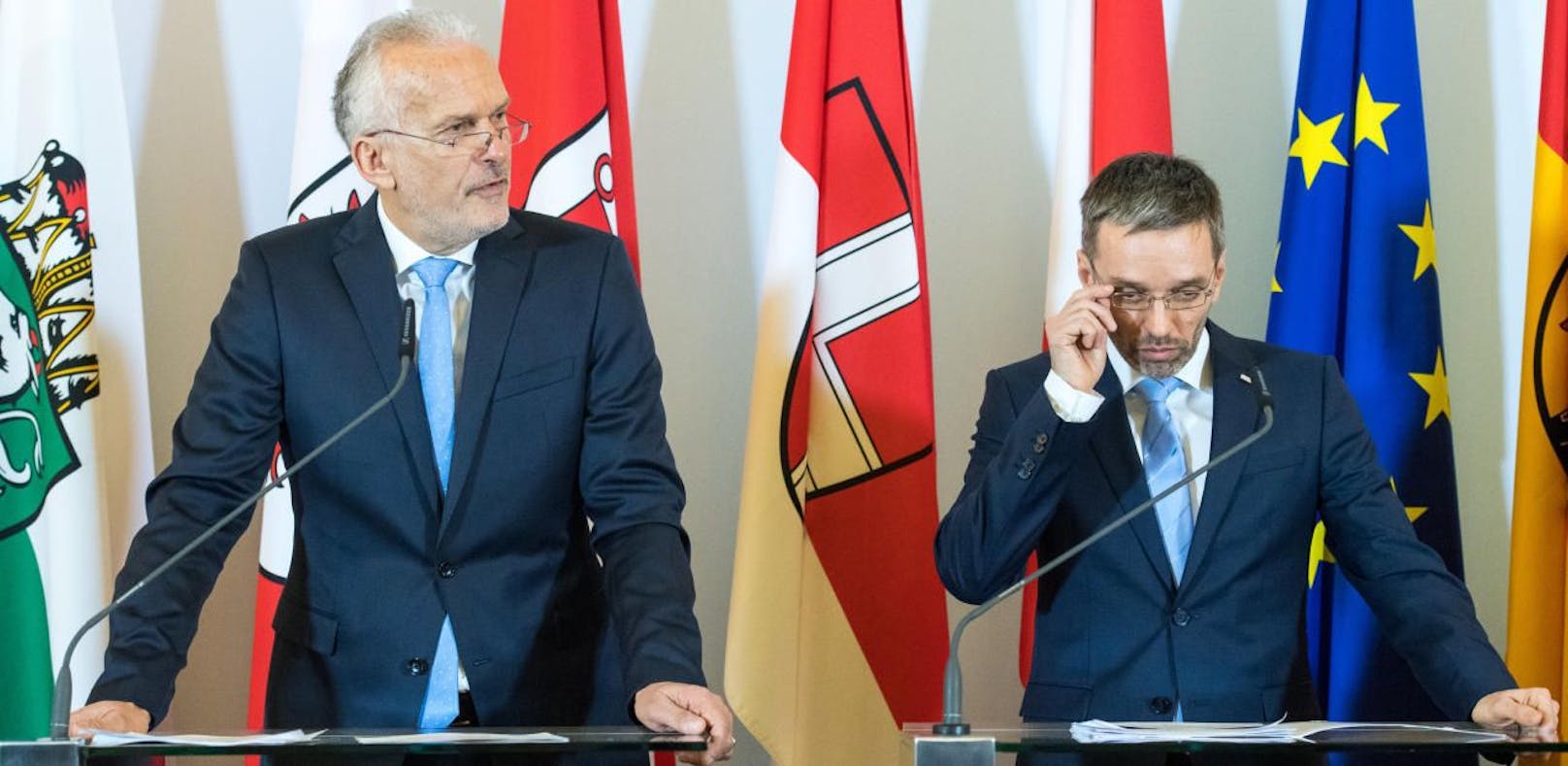 (v.l.) Justizminister Josef Moser (ÖVP) und Innenminister Herbert Kickl (FPÖ)
