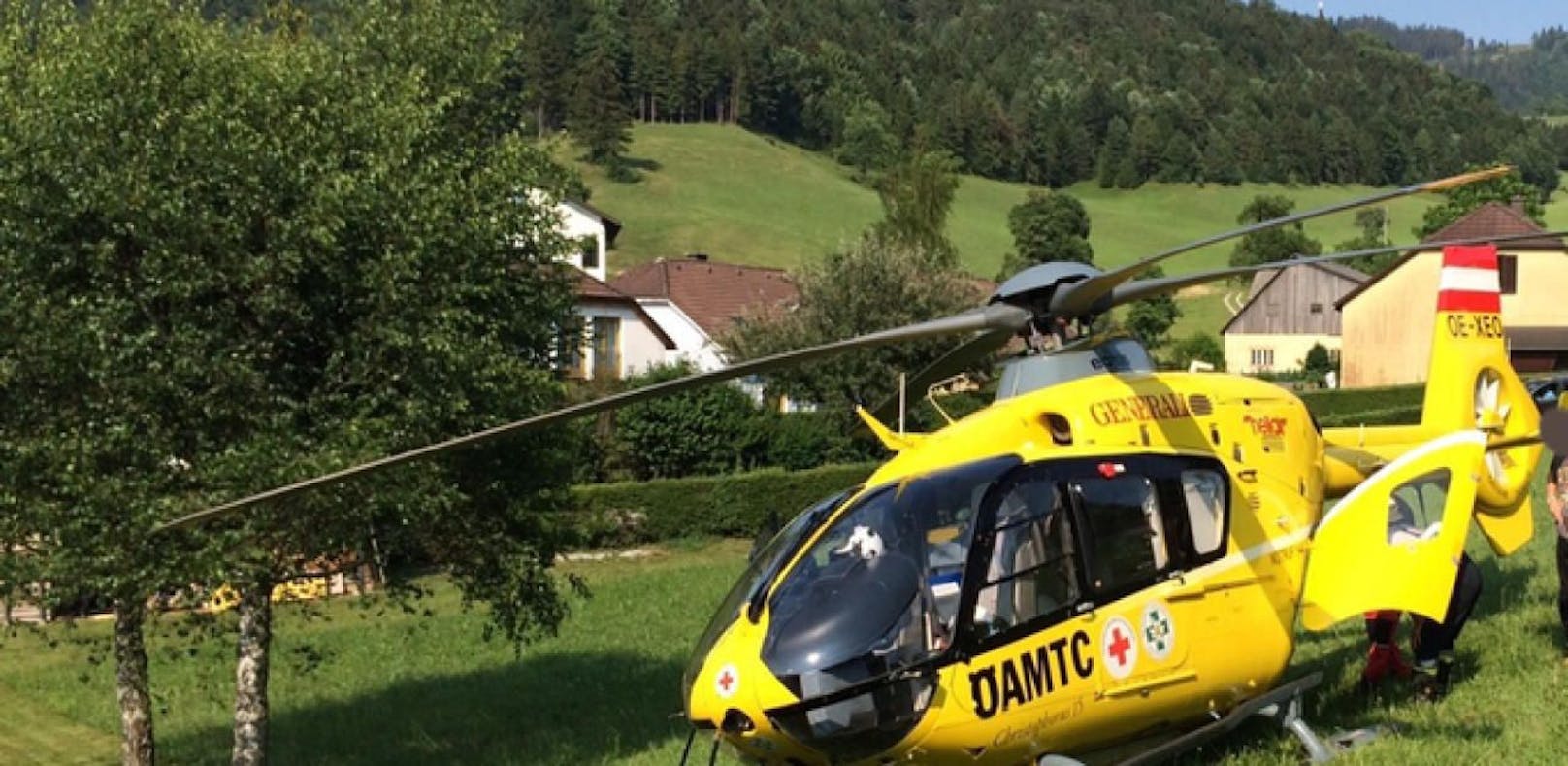 Helikopter landete im Bezirk Amstetten.