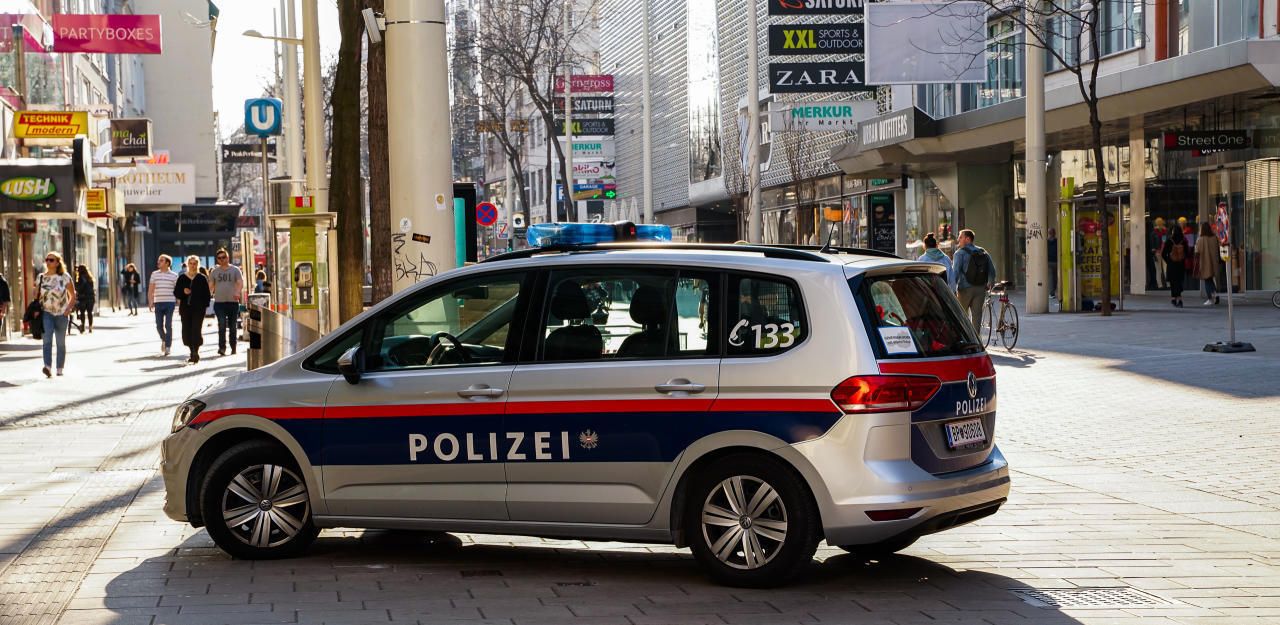 Am Samtag schritt die LPD Wien bei einer brutalen Schlägerei auf der Mahü ein.