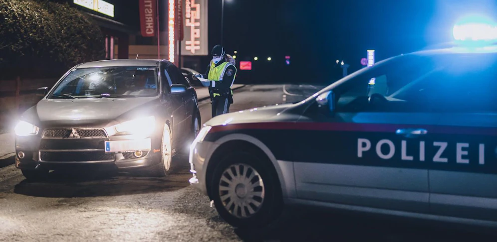 Polizeikontrolle (Symbolbild)