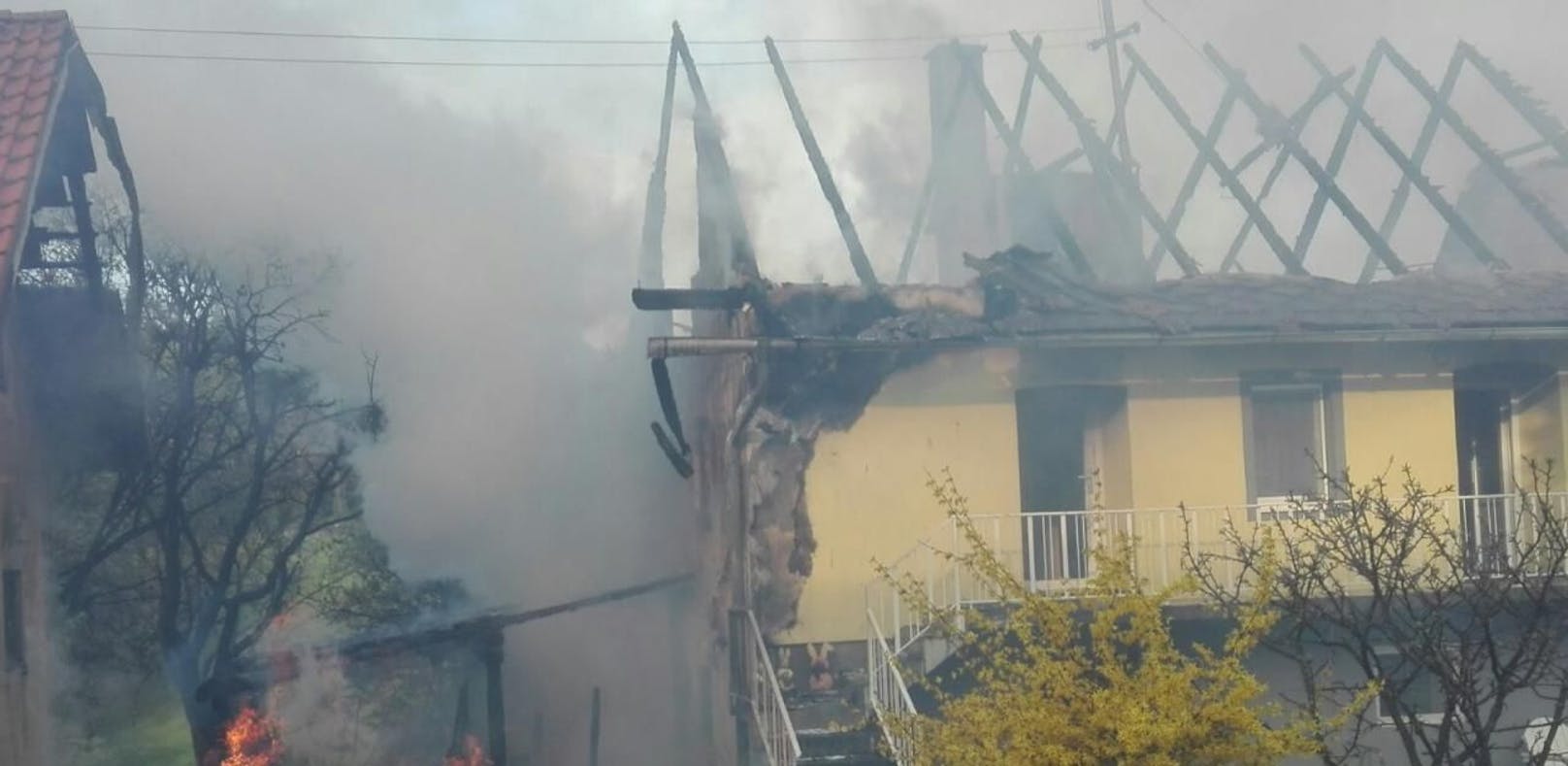 Feuer zu Ostern: Haus brannte komplett ab
