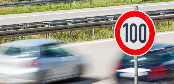 Tempo 100 auf der Autobahn ist für E-Autos ab 2019 Geschichte. (Symbolbild)