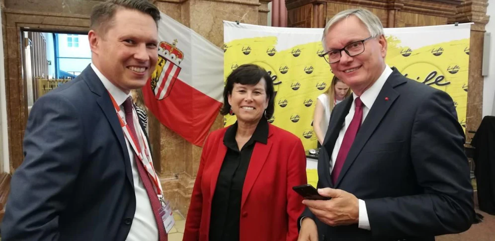 Georg Brockmeyer, Birgit Gerstorfer und Alois Stöger im Linzer Landhaus. 