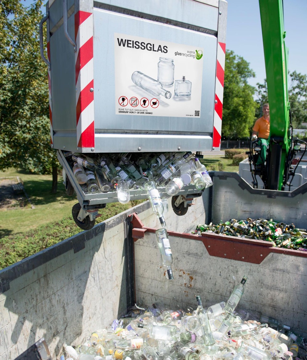 Pro Jahr sammeln die Wiener rund 31.000 Tonnen Altglas - trotzdem landet vieles noch im Restmüll. 