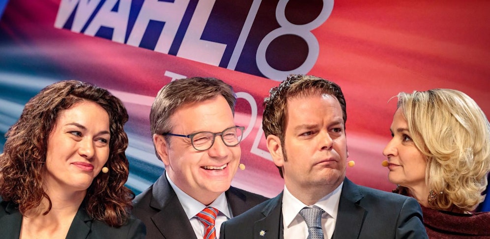 Jetzt starten die ersten Sondierungsgespräche. Im Bild: Ingrid Felipe (Grüne), Günther Platter (ÖVP), Markus Abwerzger (FPÖ) und Elisabeth Blanik (SPÖ.