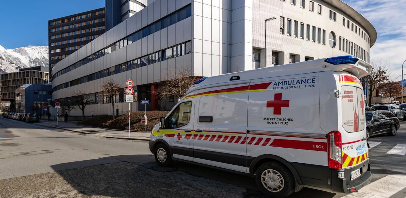44 Corona-Infizierte: Erster Oberösterreicher erkrankt