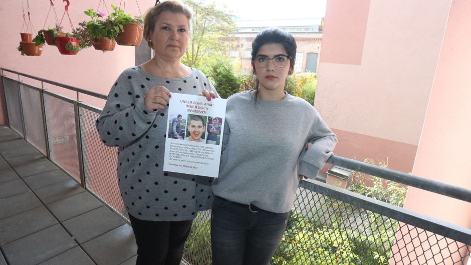 Heute.at - Verzweifelte Eltern: Arian lief vor einem Jahr weg!