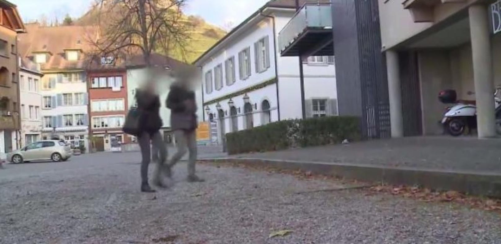 Der 26-jährige Lehrer stand vor dem Bezirksgericht Lenzburg, weil er ein Mädchen zu Sadomaso gezwungen hatte.