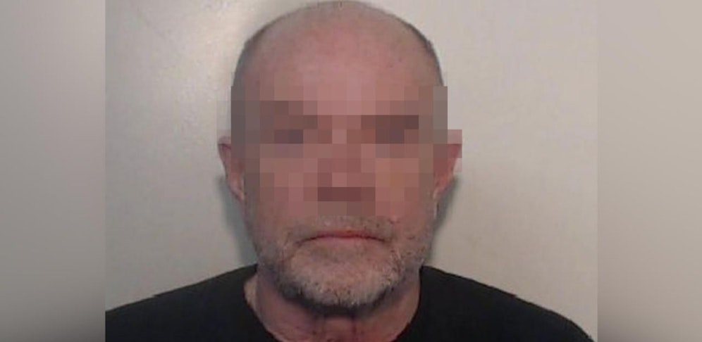 Steven L. hatte sein Opfer mit Lügen verführt und im Schlaf mit einem Messer attackiert.