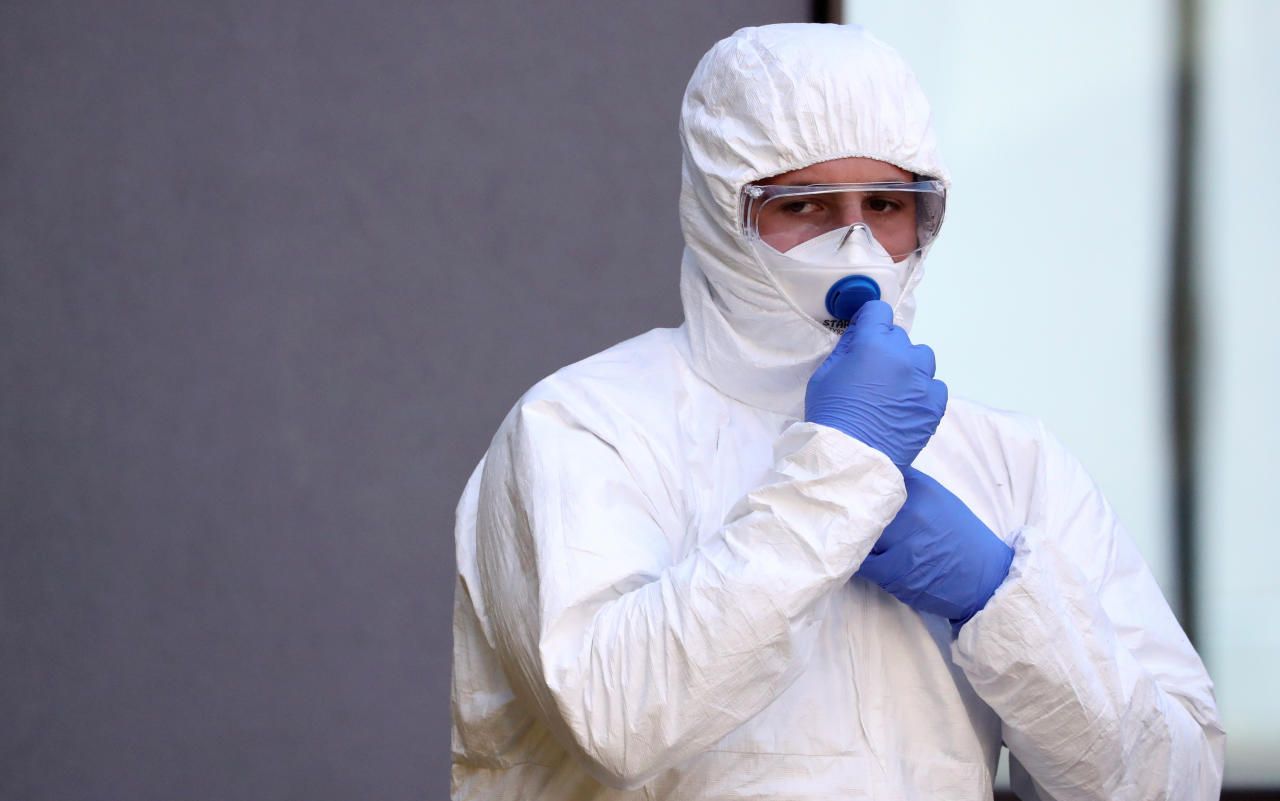 In Spitälern gebe es zu wenig Masken, warnen Krankenhaus-Angestellte und Ärztekammer.