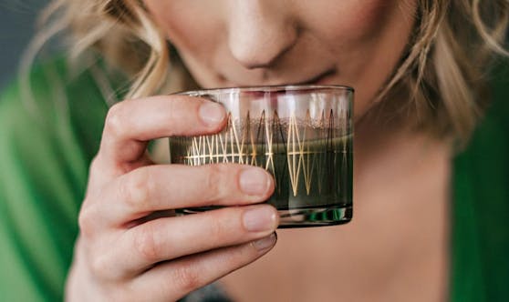 Detox in allen Formen und Farben ist in aller Munde. Ob giftgrüne Säfte den Körper tatsächlich «entgiften»?