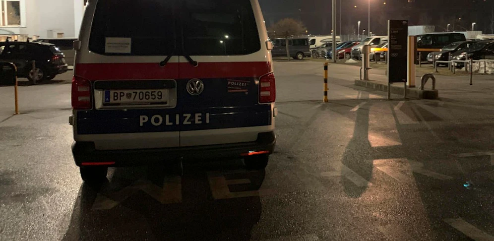 (Symbolbild) Der 22-jährige Verdächtige konnte am Freitag schließlich festgenommen werden.
