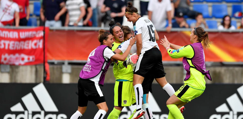 ÖFB-Damen jubeln über den Halbfinal-Einzug