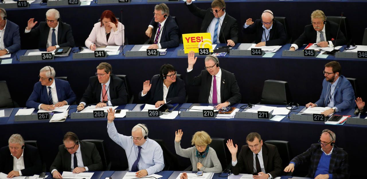 Heute.at - Über Internet entschieden, aber mit Knopf überfordert