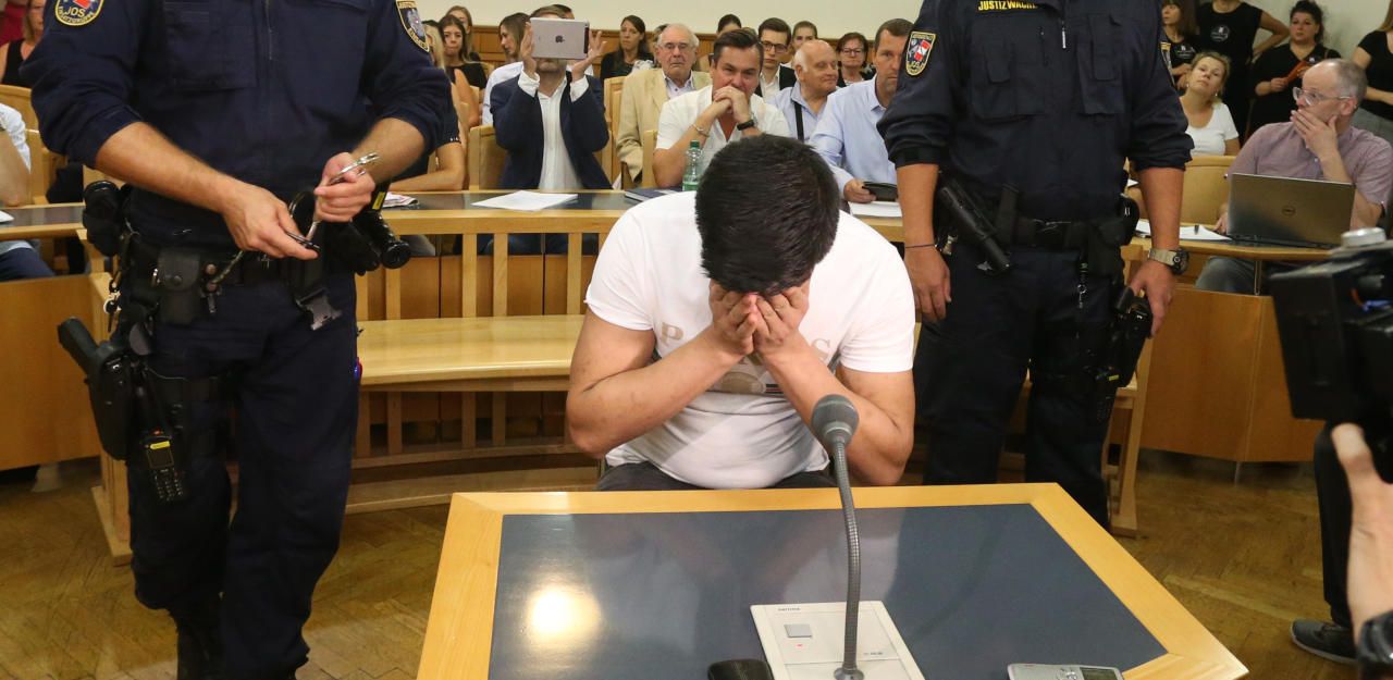 Heute.at - Schwester (14) erstochen: Lebenslang für Bruder