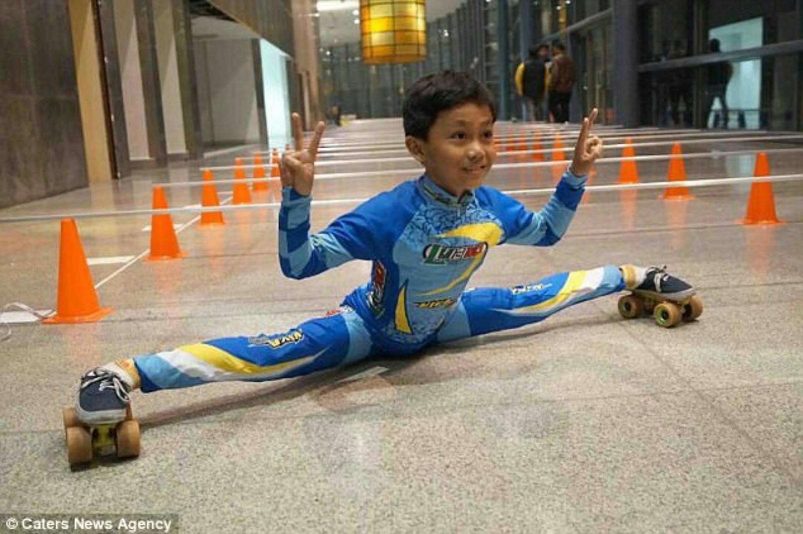 Bub (9) schafft Weltrekord im Limbo-Skaten