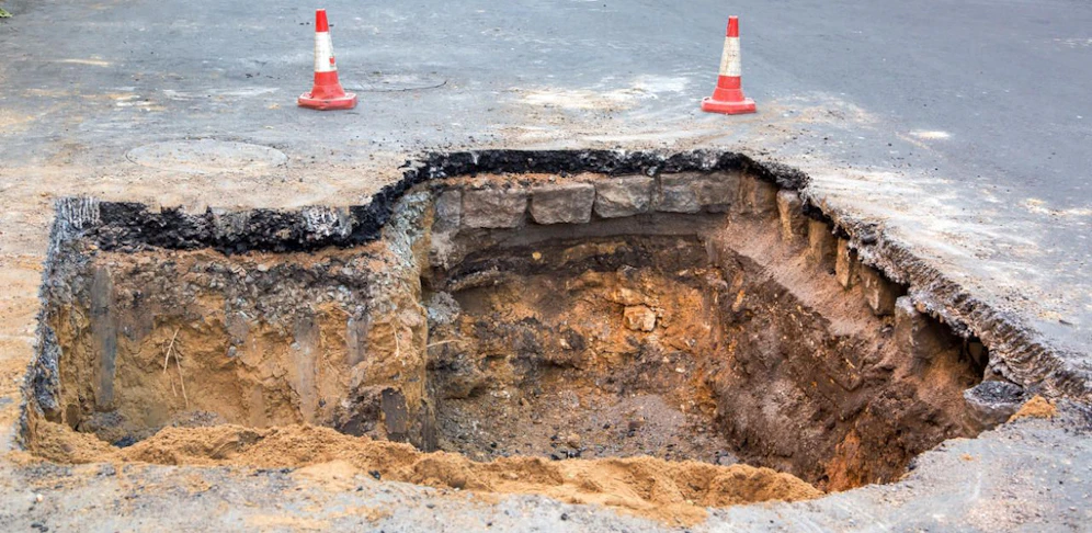 Der Mann wurde tot in einem Erdloch gefunden