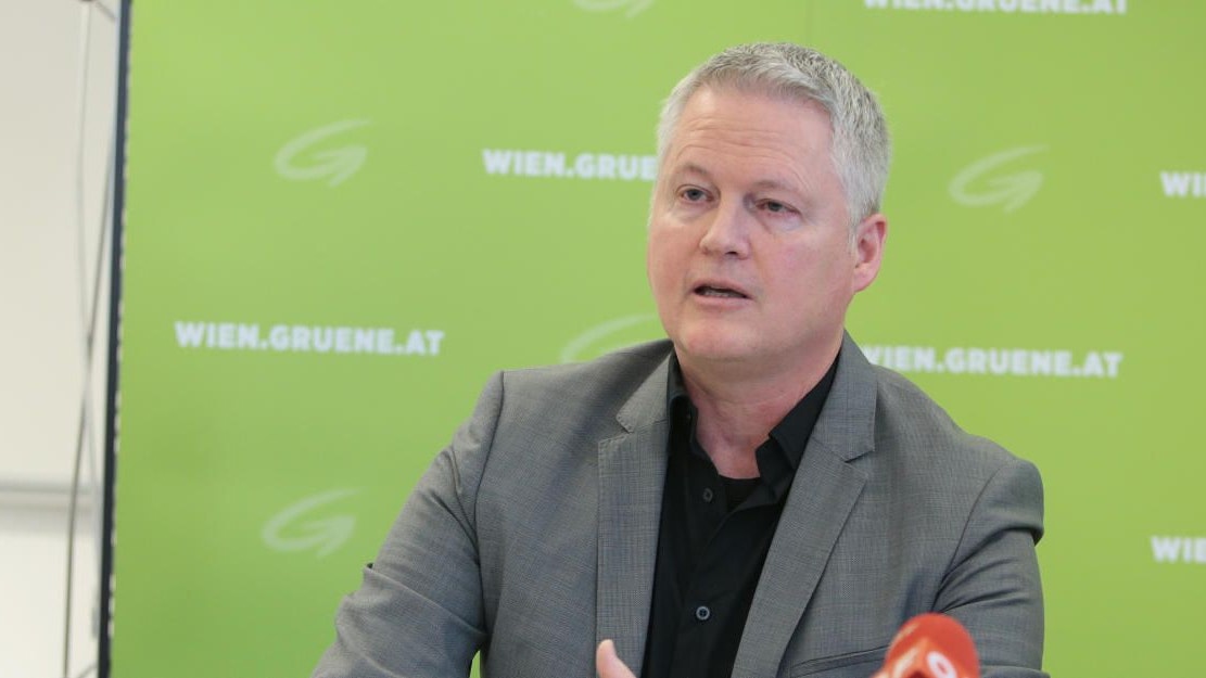 Grünen-Kontrollsprecher David Ellensohn: "Wirklich brandgefährlich!"