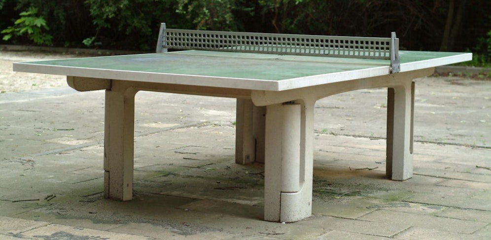 Die Studentin wurde auf einer Tischtennisplatte sexuell missbraucht (Symbolbild)