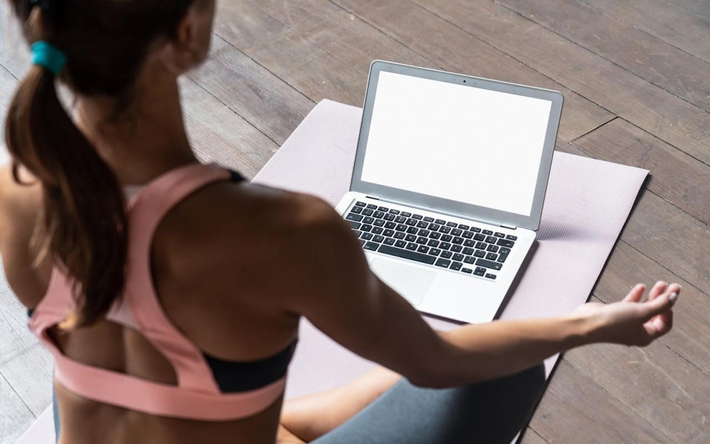 Meditations-Kurse rund um den Globus besuchen, die Coronakrise macht es möglich.