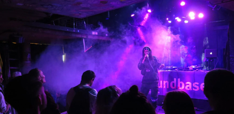 Mcs, Rapper und Beatboxer sind wieder zur Open-Stage im B72 eingeladen.