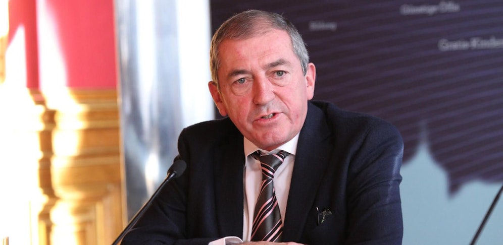 Salzburgs Bürgermeister Heinz Schaden (SPÖ) nimmt den Hut.