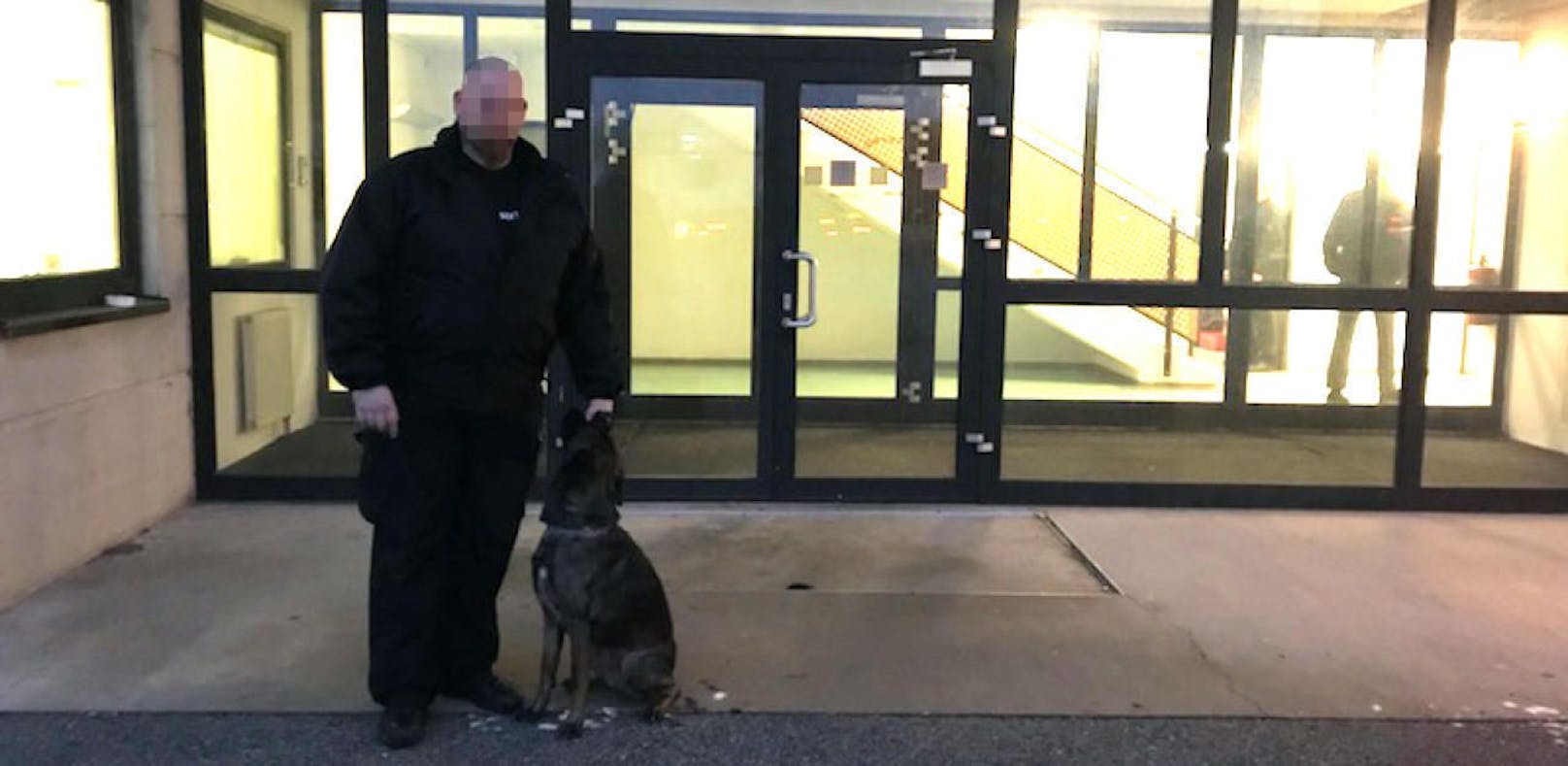 &quot;Straflager&quot; in Drasenhofer: Security mit Wachhund