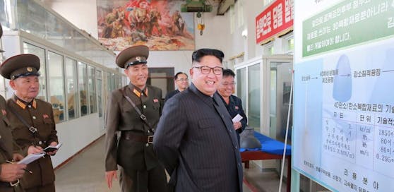 Kim Jong Un hat offenbar den Bau neuer Interkontinentalraketen in Auftrag gegeben.