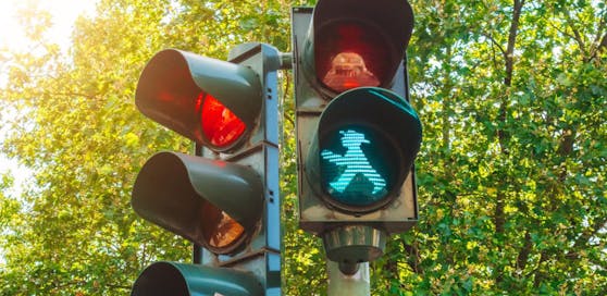 Eine Schülerin (14) wurde angefahren und zurückgelassen.