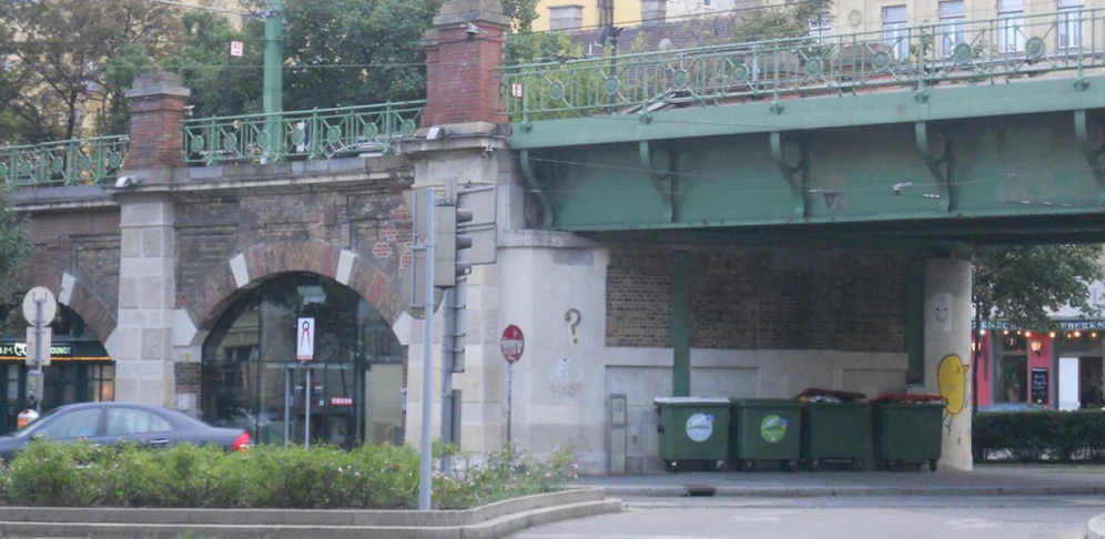 Der Übergriff erfolgte bei einem Lokal im Bereich der Wiener Stadtbahnbögen.