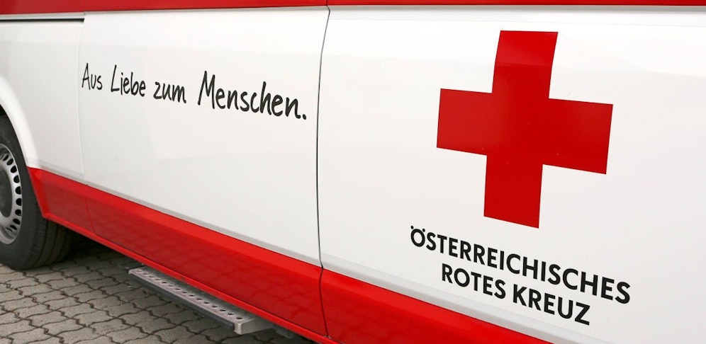 Rettung musste anrücken und den Kämpfer (20) versorgen.