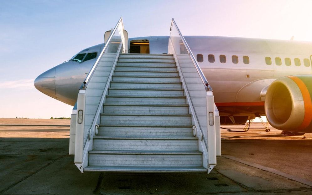 Wenn alle Sicherheitskontrolle geschafft sind, gibt es nur noch beim Boarding eine letzte Hürde: die Freizügigkeit. 