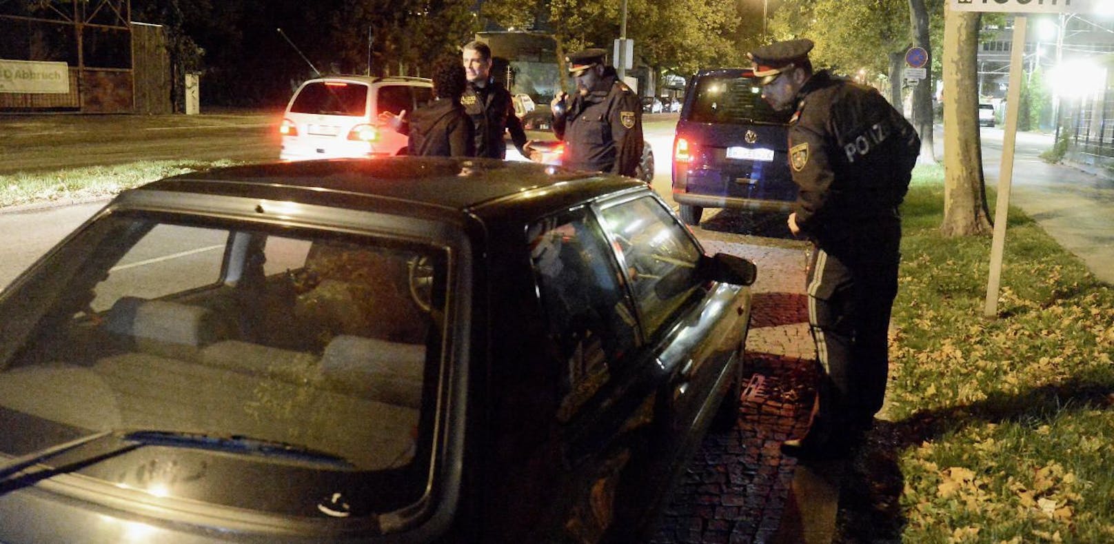Die Polizei stoppte den BMW-Lenker
