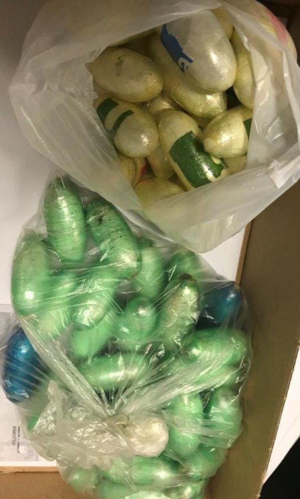 Beamte des LKA Wien konnten insgesamt fast 1 kg Kokain mit einem Verkaufswert von ca. 1 Million Euro sicherstellen.