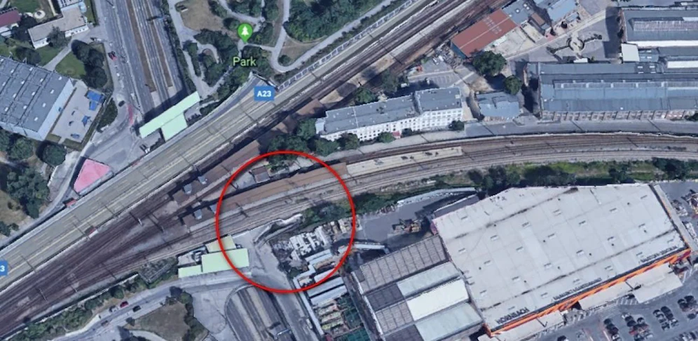 Die Polizei rückte zur Dr. Otto Neurath-Gasse in der Donaustadt aus.