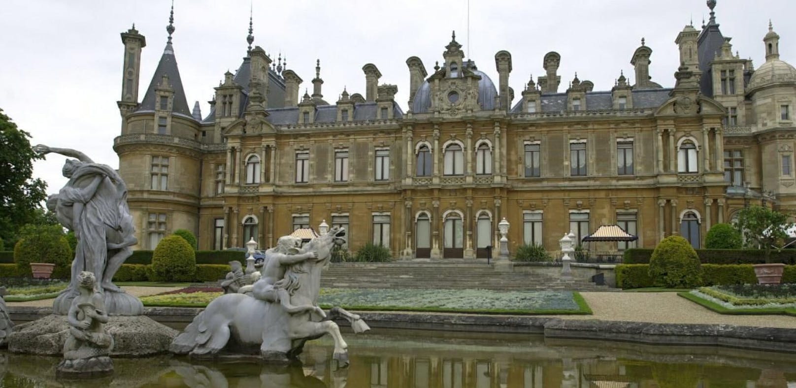 Waddesdon Manor in Buckinghamshire gehört zur berühmten Rothschild-Sammlung.