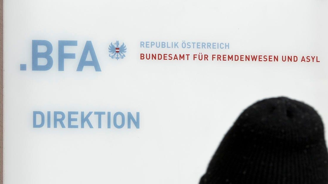 Heute.at - Sozialbetrug! Asylwerber erschlichen sich Mega-Summe