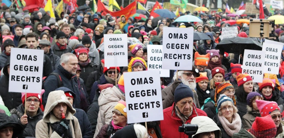 Nicht mehr linksextrem: die Omas gegen Rechts.