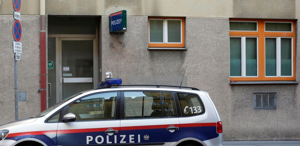 In einer Polizeiinspektion eskalierte die Situation. (Symbolbild)