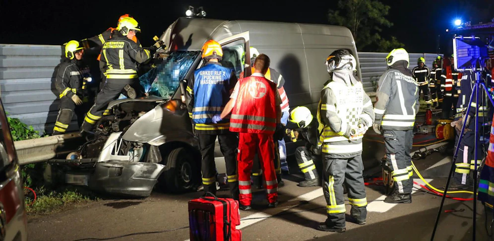 Die Beifahrerin wurde bei dem Auffahrunfall tödlich verunglückt.