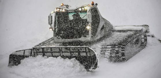 Sotschi kämpft gegen die Schneemassen.
