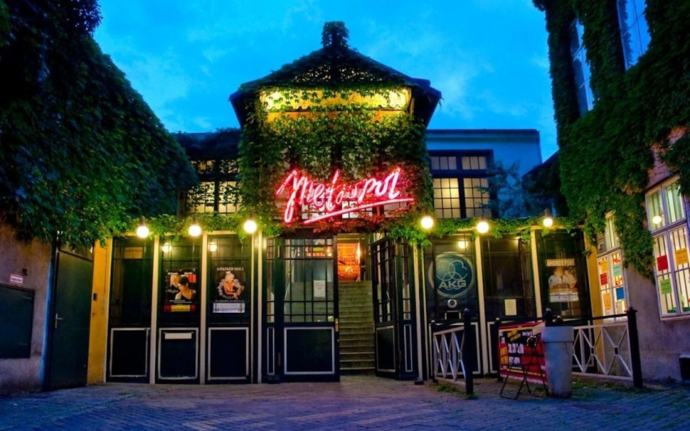 "Audi Quattro" im "Metropol.