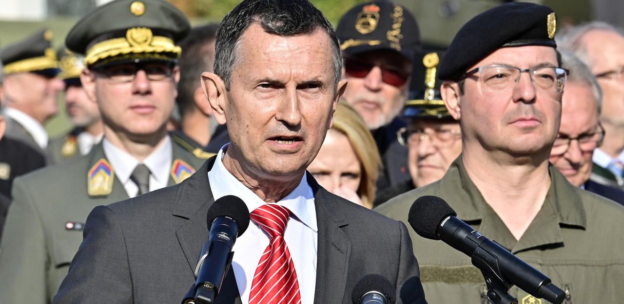 Heute.at - Starlinger kritisiert Totengräber des Heeres