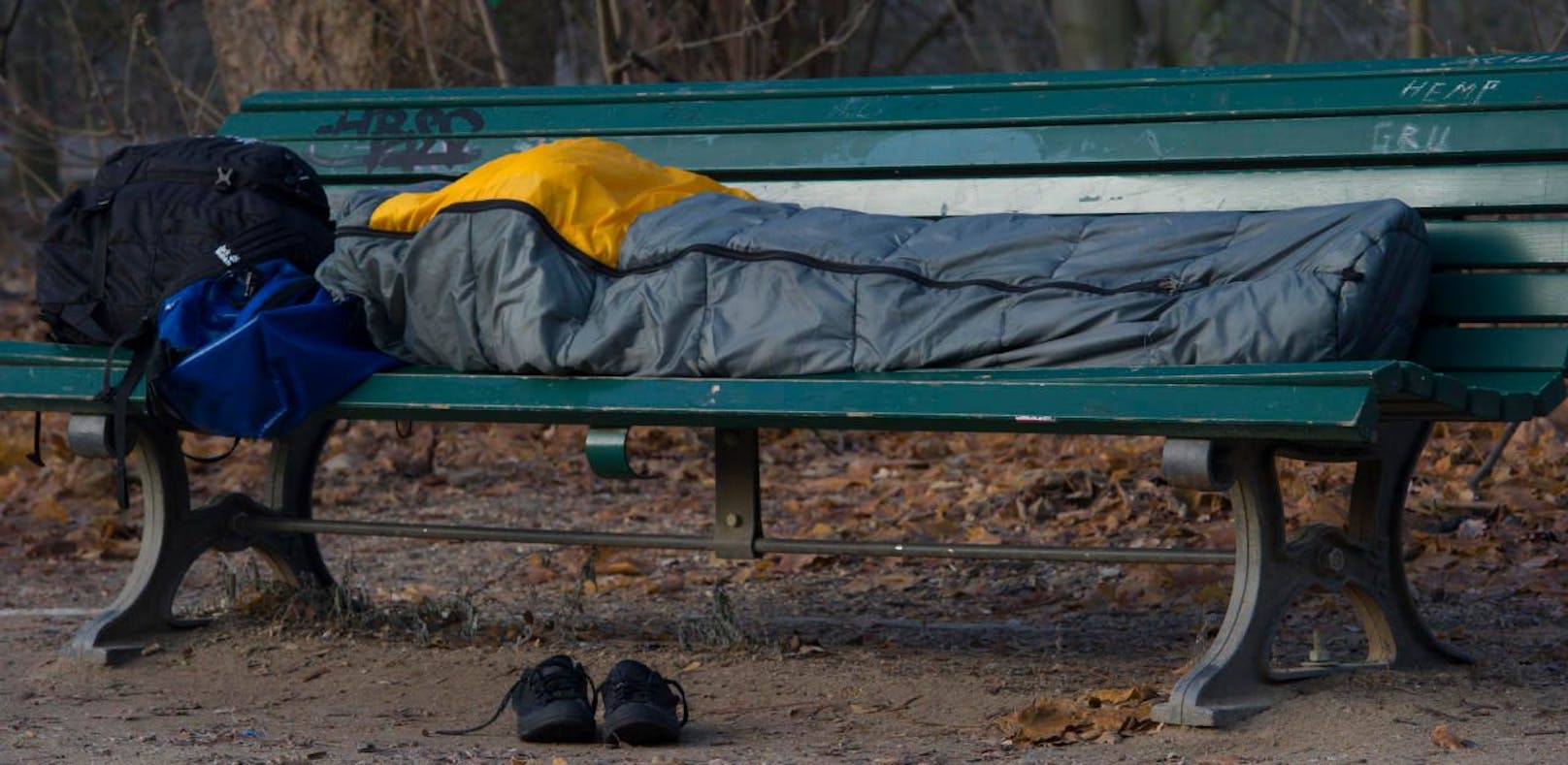 Für Obdachlose sind die derzeitigen Extrem-Temperaturen lebensgefährlich. 