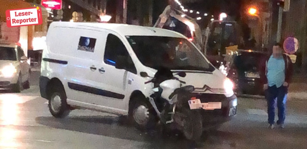 Verkehrsunfall auf der Quellenstraße in Wien-Favoriten.