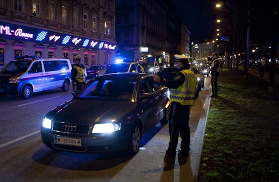 Polizei-Kontrolle in Wien (Symbolfoto)