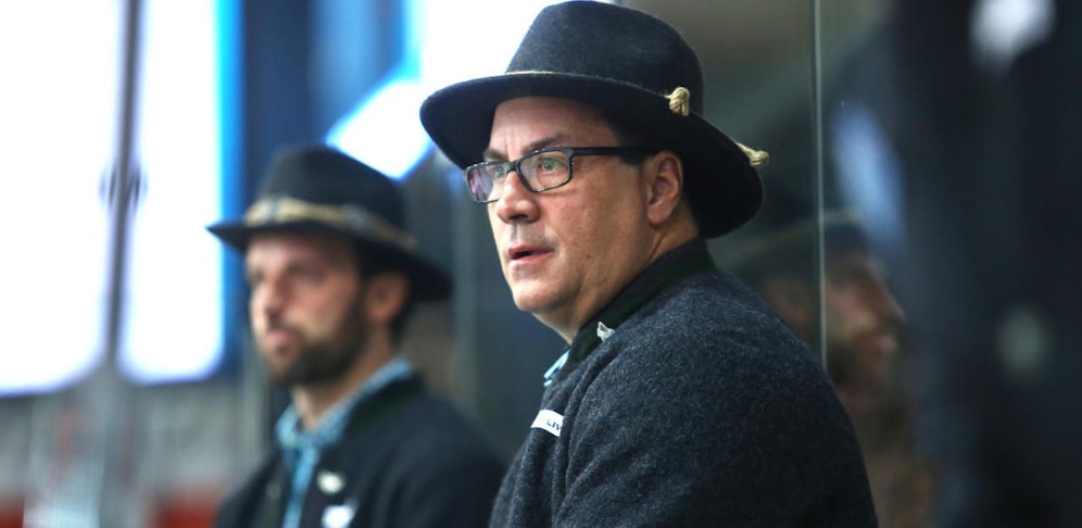 Nach fünf Heimniederlagen in Serie musste Linz-Trainer Troy Ward nun den Hut nehmen.