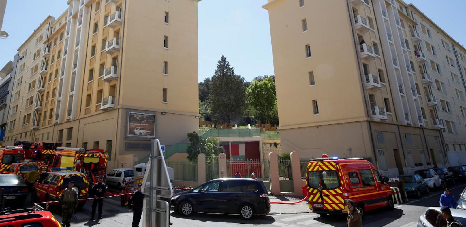 Razzia: 3 Kilo Sprengstoff und IS-Fahne in Marseille