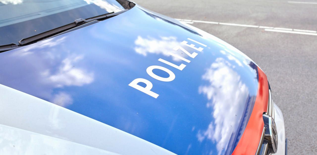 Heute.at - Räuber bewachte Mutter und Tochter mit Eisenrohr