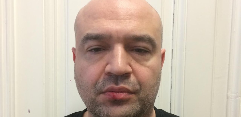 Dieser Taxifahrer (48) wird verdächtigt, vergangene Woche eine 24-jähriger Floridsdorferin sexuell belästigt zu haben. Die Polizei sucht jetzt nach möglichen weiteren Opfern.